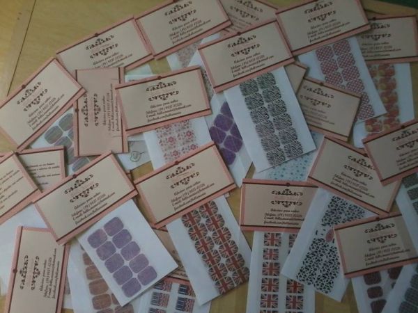 30 Cartelas com 12 Adesivos